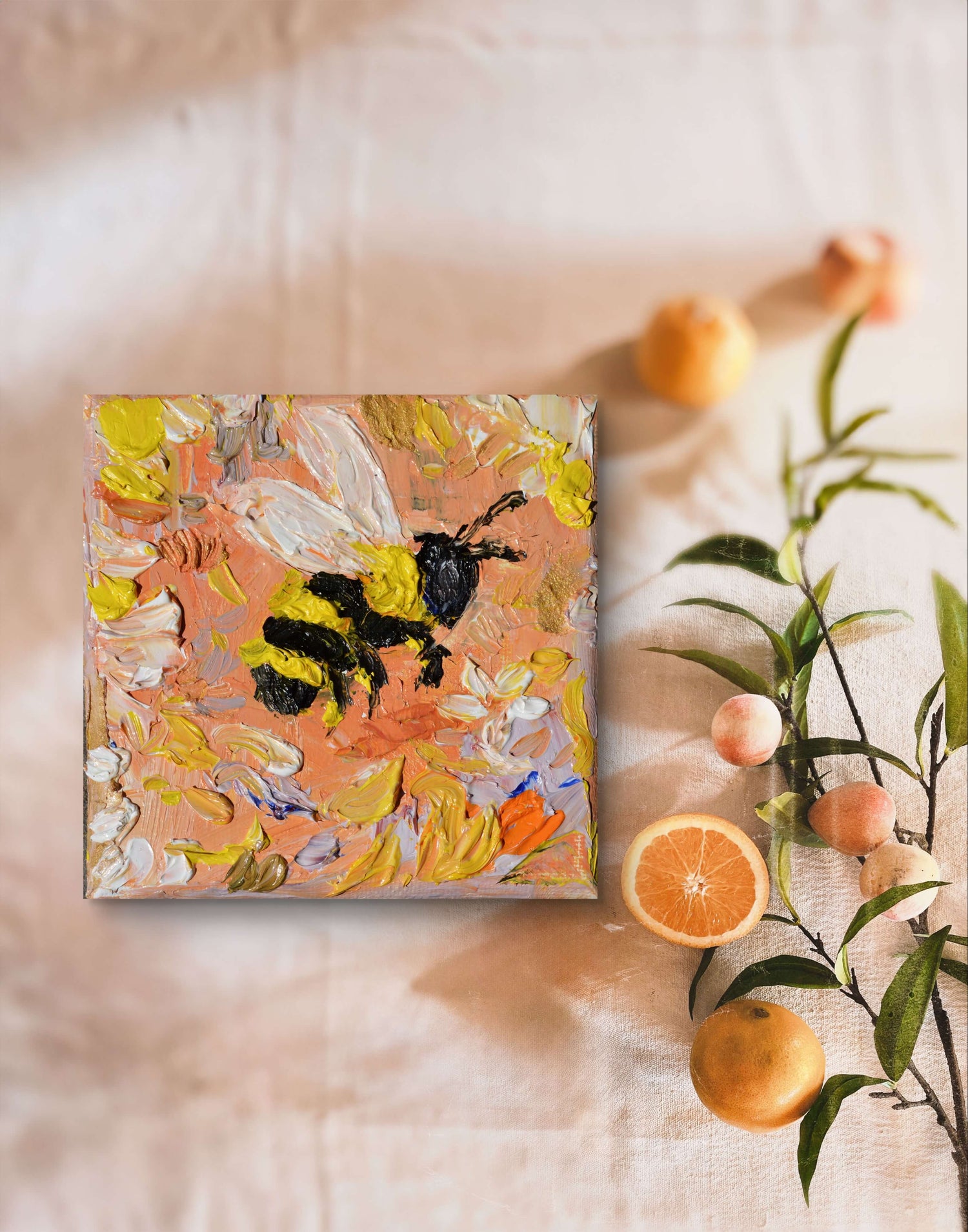 Mini bee paintings - Laura Lončar