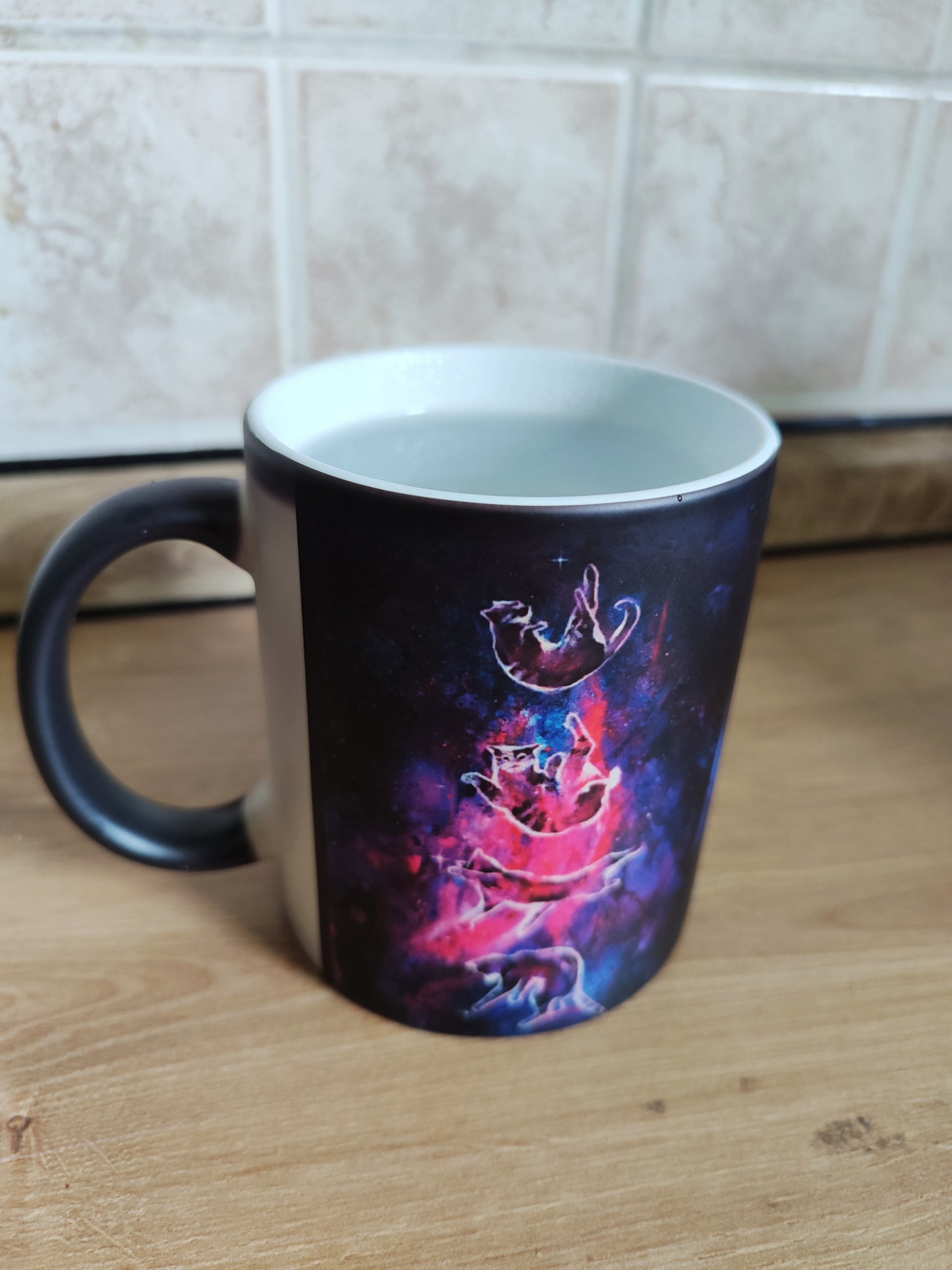 Magic Mug - Mug - Laura Lončar